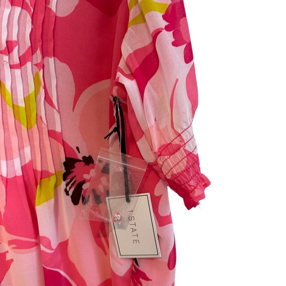 1. State Pink Multi-Color Floral V-Neck Pleated Blouse - Picture 3 of 6